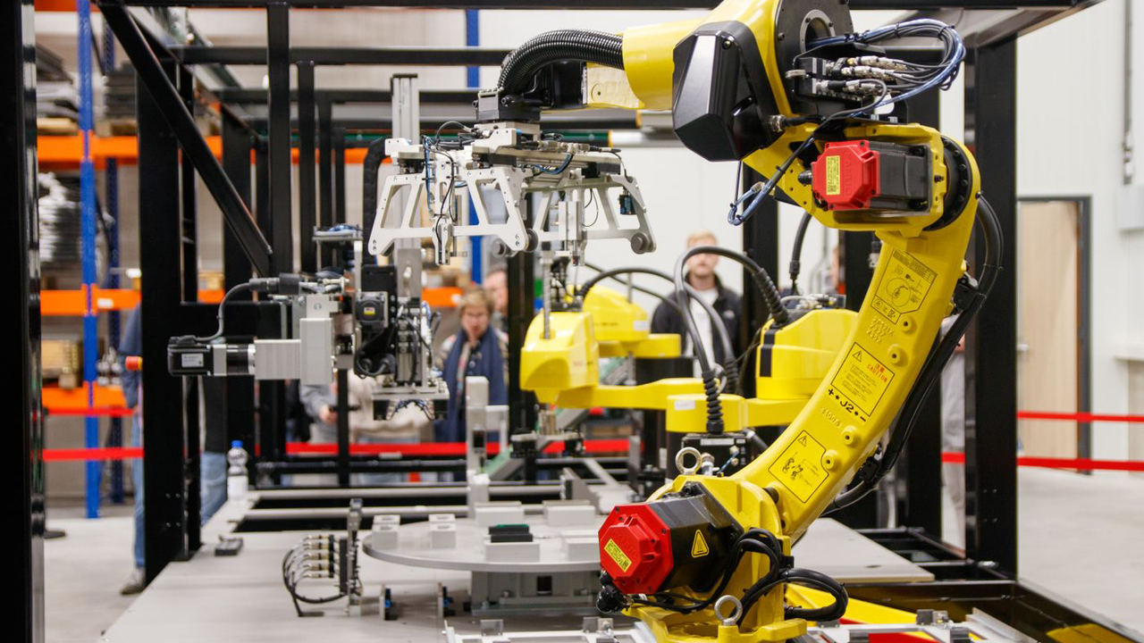 How AI Is Changing Manufacturing: A Map of the Landscape